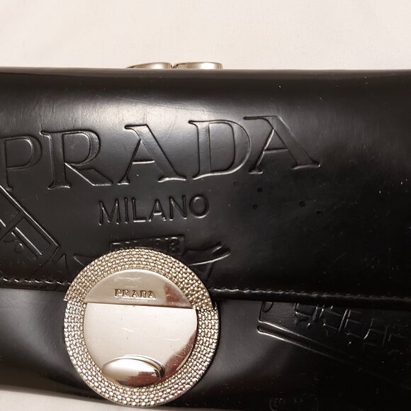 Prada Milano Ladies Wallet - Picture 5 of 11